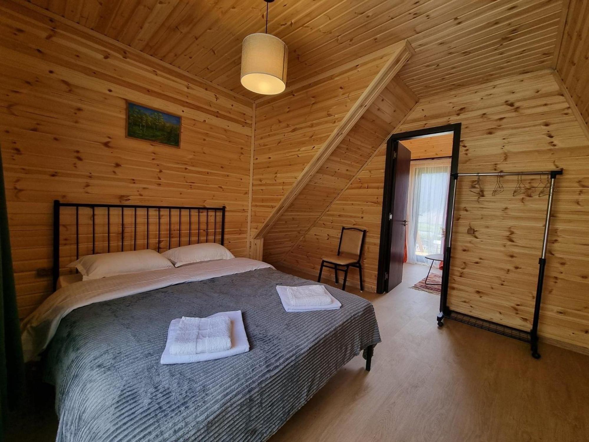 Апартаменты Memory Hut_Kazbegi Экстерьер фото
